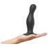 Strap-on-me Curvy L - dildo ondulat cu ventuză (negru) 